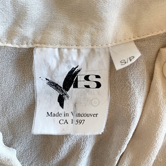 Vintage Cream Silk Button Down 70’s Chemise - Picture 2 of 7